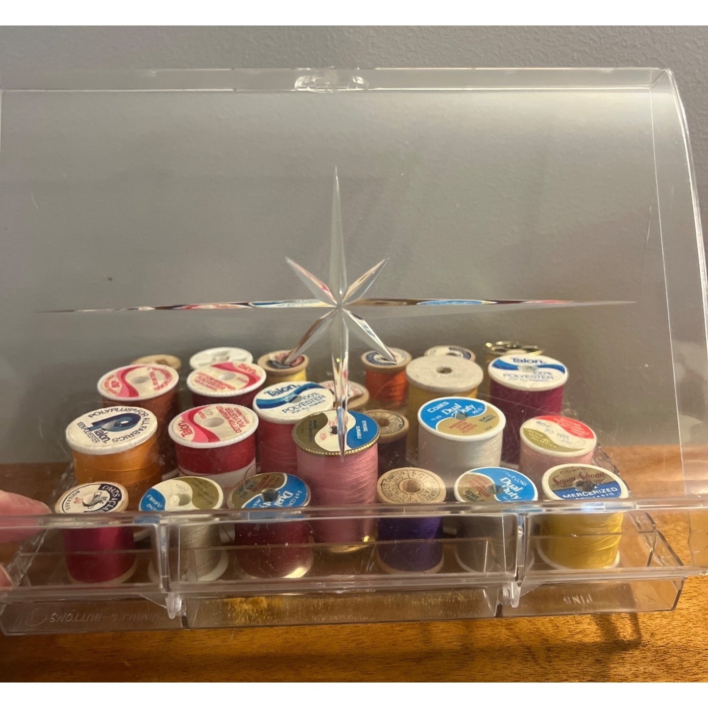 Vintage Sewing Thread Clear Storage Case Atomic Starburst Spools