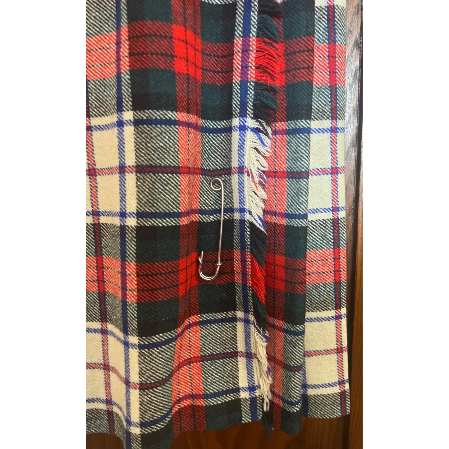 Vintage Plaid Wool Skirt Tartan Scotland Kilt Pin Pleated 10 40 Clan Laird